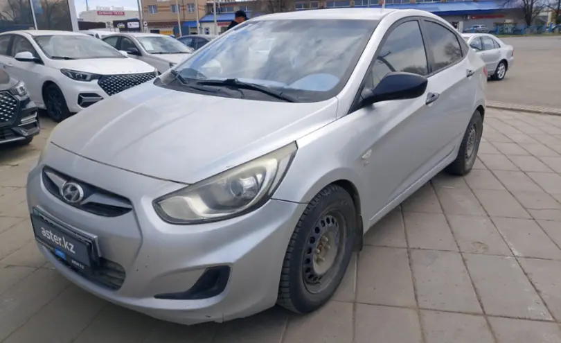 Hyundai Accent 2013 года за 2 600 000 тг. в Уральск