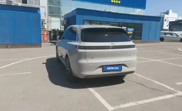 LiXiang L6 2025 года за 22 000 000 тг. в Алматы фото 4