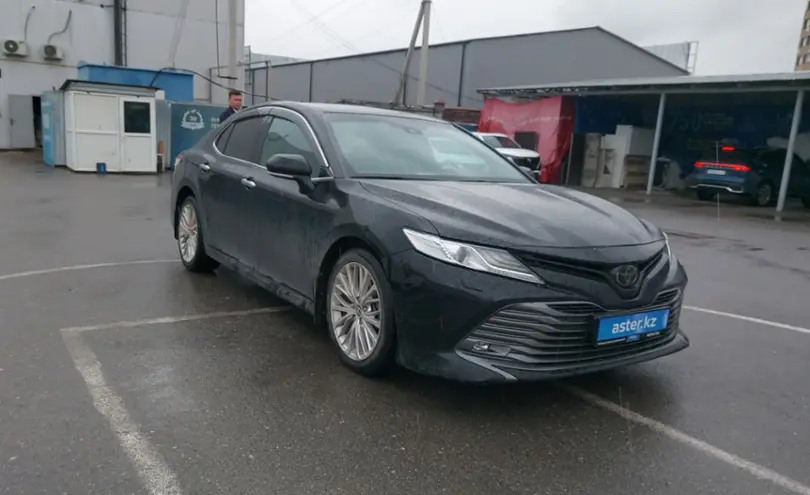 Toyota Camry 2020 года за 14 000 000 тг. в Шымкент фото 2