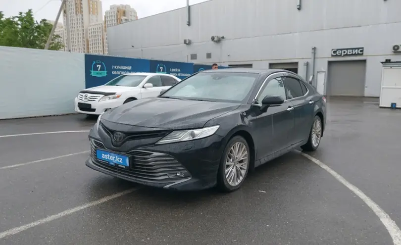 Toyota Camry 2020 года за 14 000 000 тг. в Шымкент