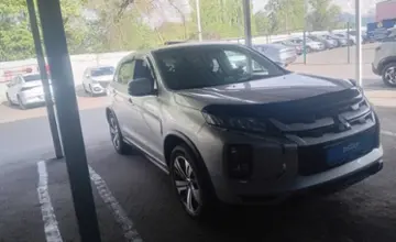 Mitsubishi Outlander Sport 2020 года за 8 000 000 тг. в Алматы фото 3
