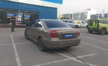 Toyota Avensis 2004 года за 2 800 000 тг. в Алматы фото 4