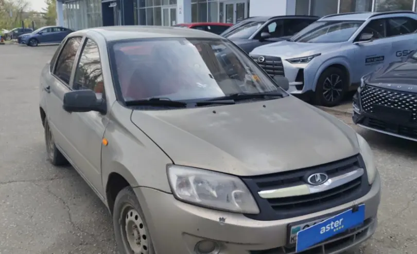 LADA (ВАЗ) Granta 2012 года за 1 500 000 тг. в Актобе фото 3