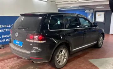Volkswagen Touareg 2009 года за 8 500 000 тг. в Астана