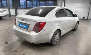 Chevrolet Aveo 2014 года за 3 000 000 тг. в Астана фото 3