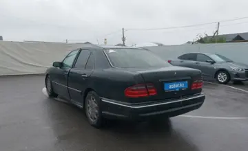 Mercedes-Benz E-Класс 1997 года за 2 500 000 тг. в Шымкент фото 4