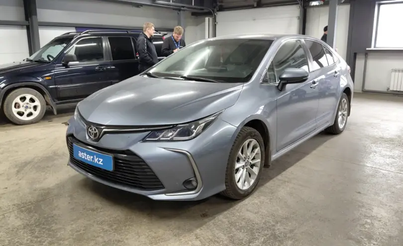 Toyota Corolla 2019 года за 8 000 000 тг. в Астана
