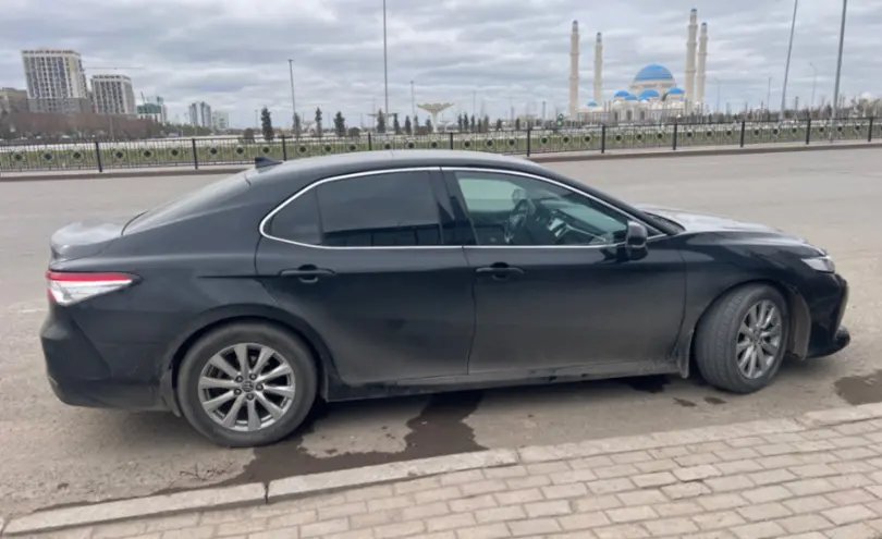Toyota Camry 2018 года за 12 000 000 тг. в Астана фото 4