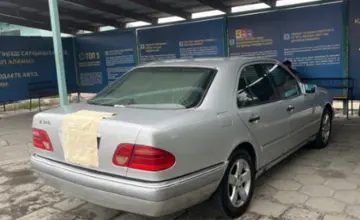 Mercedes-Benz E-Класс 1996 года за 2 700 000 тг. в Талдыкорган