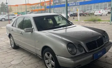 Mercedes-Benz E-Класс 1996 года за 2 700 000 тг. в Талдыкорган фото 3