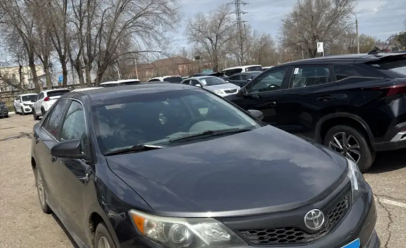Toyota Camry 2013 года за 8 000 000 тг. в Актобе фото 3