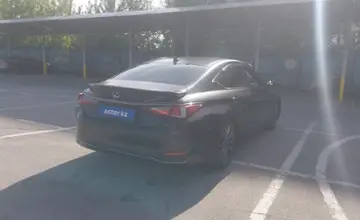 Lexus ES 2019 года за 20 000 000 тг. в Алматы фото 3