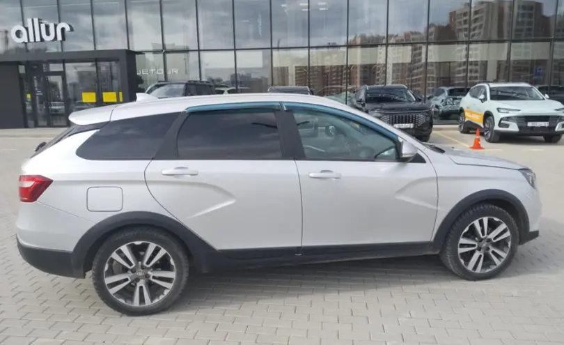 LADA (ВАЗ) Vesta Cross 2018 года за 6 000 000 тг. в Астана фото 4