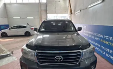 Toyota Land Cruiser 2009 года за 14 000 000 тг. в Астана фото 2