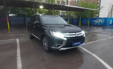Mitsubishi Outlander 2015 года за 8 800 000 тг. в Алматы фото 2
