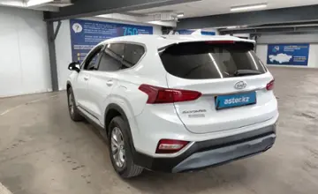 Hyundai Santa Fe 2018 года за 10 900 000 тг. в Астана фото 4