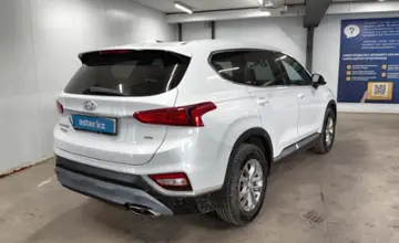 Hyundai Santa Fe 2018 года за 10 900 000 тг. в Астана фото 3