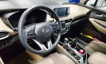 Hyundai Santa Fe 2018 года за 10 900 000 тг. в Астана фото 5