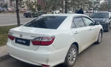 Toyota Camry 2017 года за 10 800 000 тг. в Астана
