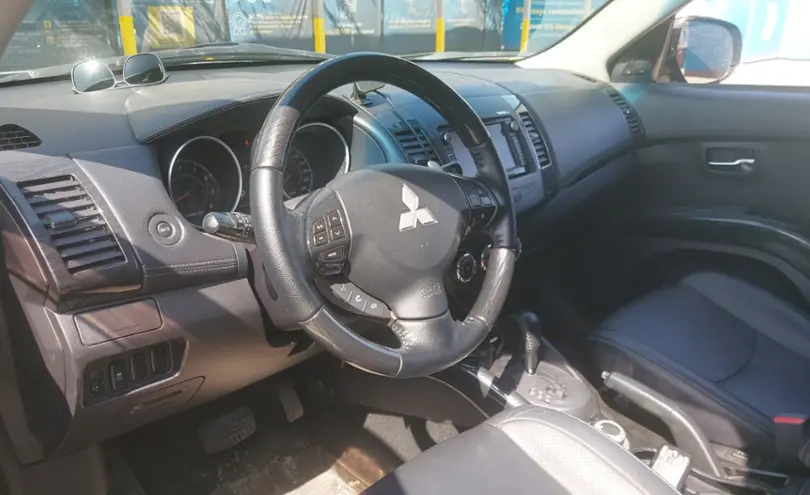 Mitsubishi Outlander 2011 года за 6 500 000 тг. в Алматы фото 5