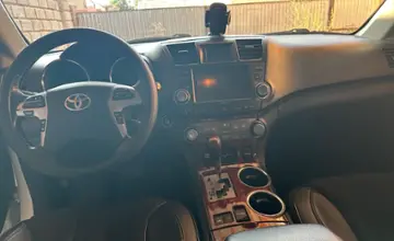 Toyota Highlander 2013 года за 13 500 000 тг. в Талдыкорган фото 5