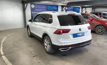 Volkswagen Tiguan 2022 года за 15 000 000 тг. в Астана фото 4