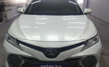 Toyota Camry 2019 года за 13 000 000 тг. в Павлодар фото 2