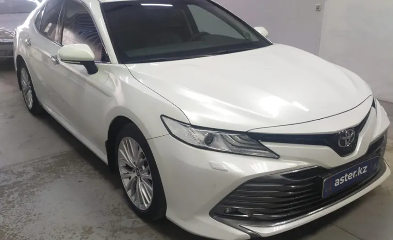 Toyota Camry 2019 года за 13 000 000 тг. в Павлодар фото 3