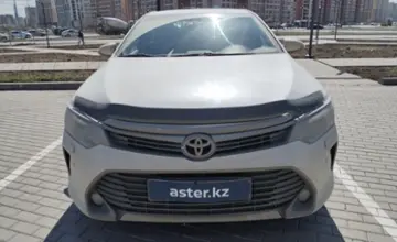 Toyota Camry 2016 года за 11 300 000 тг. в Астана фото 2
