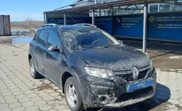 Renault Sandero 2015 года за 3 000 000 тг. в Караганда фото 3