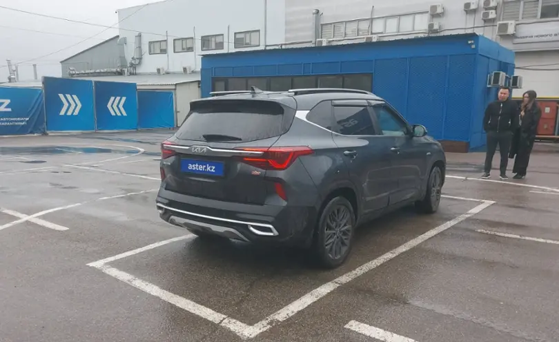Kia Seltos 2022 года за 10 000 000 тг. в Алматы фото 3