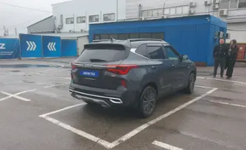 Kia Seltos 2022 года за 10 000 000 тг. в Алматы фото 3