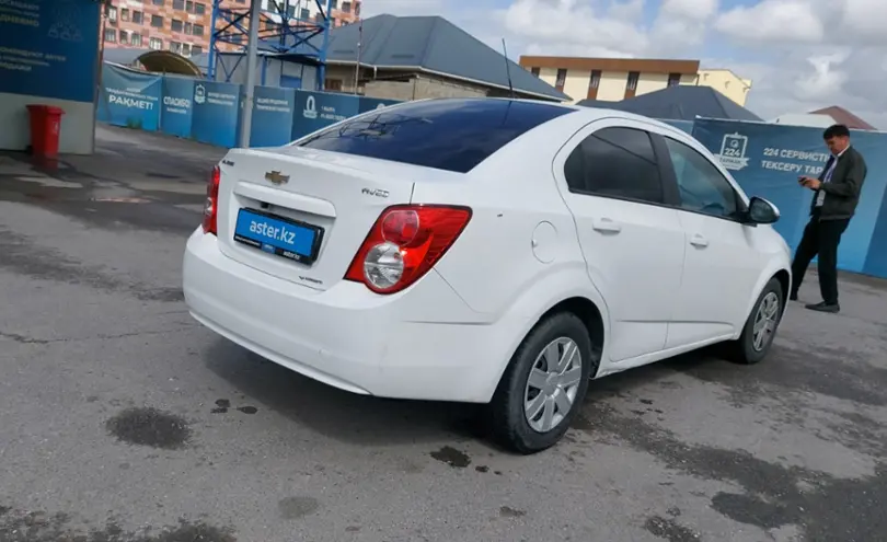 Chevrolet Aveo 2014 года за 3 400 000 тг. в Шымкент фото 3