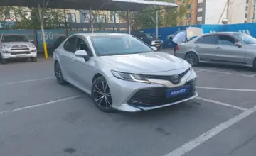 Toyota Camry 2020 года за 12 000 000 тг. в Алматы фото 2