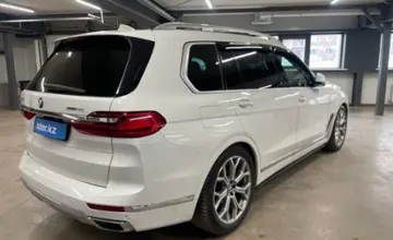 BMW X7 2019 года за 28 900 000 тг. в Астана