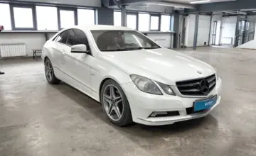 Mercedes-Benz E-Класс 2010 года за 8 000 000 тг. в Астана фото 2