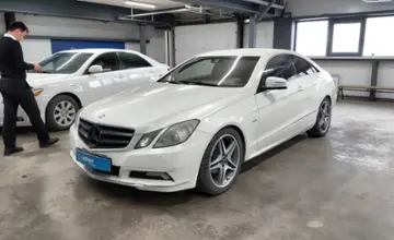 Mercedes-Benz E-Класс 2010 года за 8 000 000 тг. в Астана фото 1