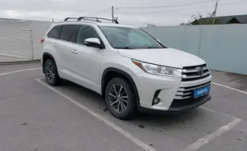 Toyota Highlander 2017 года за 17 500 000 тг. в Шымкент фото 2