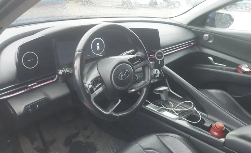 Hyundai Elantra 2022 года за 9 000 000 тг. в Алматы фото 5