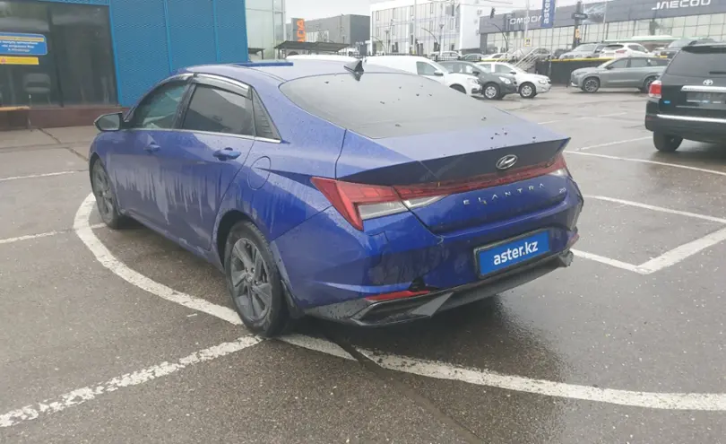 Hyundai Elantra 2022 года за 9 000 000 тг. в Алматы фото 4
