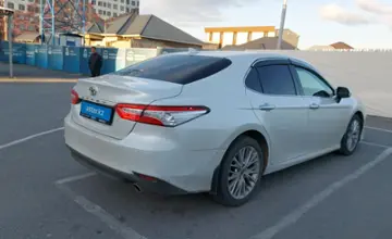 Toyota Camry 2018 года за 13 000 000 тг. в Шымкент фото 3