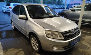 LADA (ВАЗ) Granta 2014 года за 3 000 000 тг. в Алматы фото 3