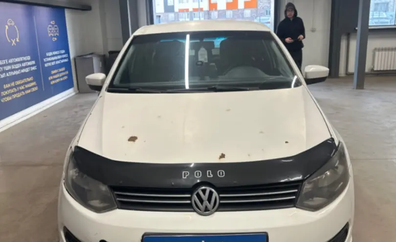 Volkswagen Polo 2014 года за 3 500 000 тг. в Астана фото 2