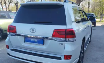 Toyota Land Cruiser 2019 года за 38 000 000 тг. в Актобе