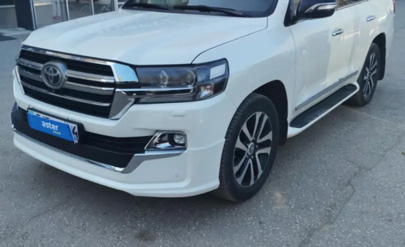 Toyota Land Cruiser 2019 года за 38 000 000 тг. в Актобе