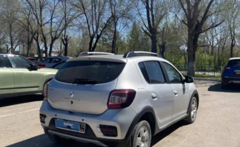 Renault Sandero 2016 года за 5 000 000 тг. в Актобе фото 5