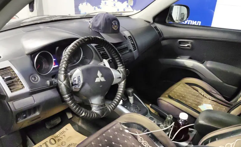 Mitsubishi Outlander 2010 года за 4 500 000 тг. в Астана фото 5