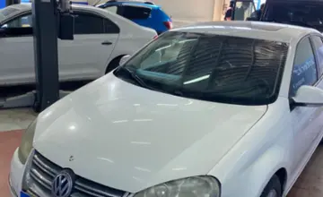 Volkswagen Jetta 2010 года за 1 600 000 тг. в Астана фото 1