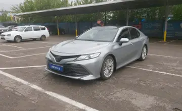 Toyota Camry 2020 года за 11 500 000 тг. в Алматы фото 1