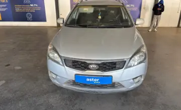 Kia Ceed 2009 года за 4 000 000 тг. в Астана фото 2